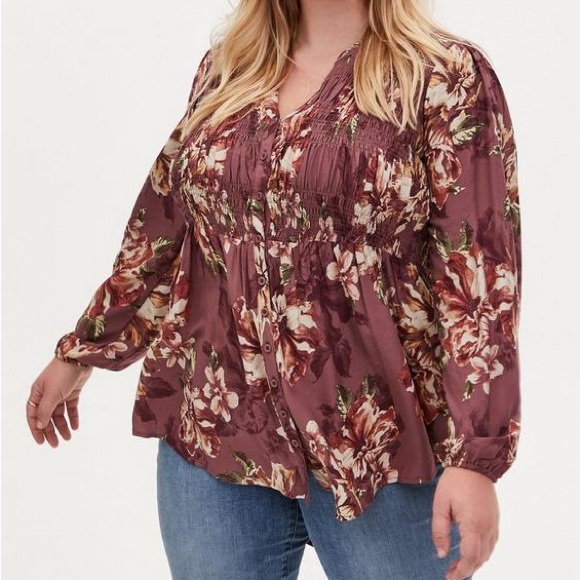 torrid Tops - NEW Torrid Pink Floral Blouse 1X